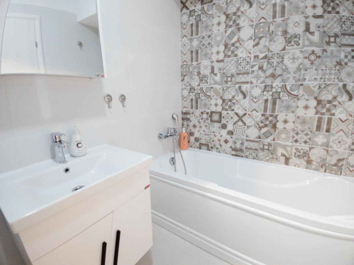 Apartament Ghencea Residence 158 Floor 7 Bucarest Esterno foto